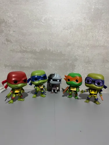 Funko pop Tartarugas ninja + destruidor