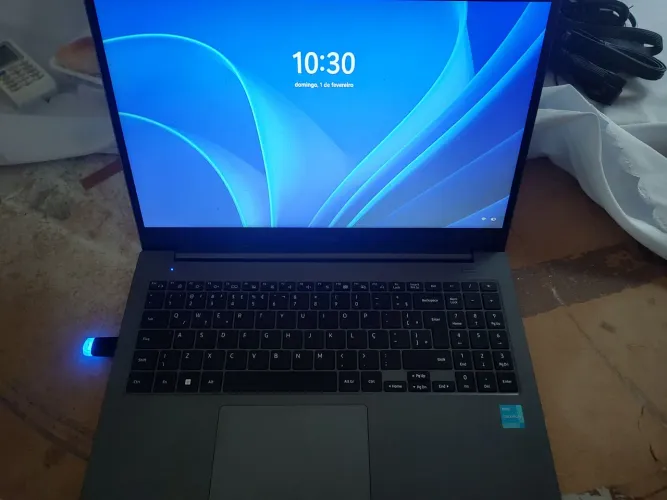 Notebook Samsung muito novo