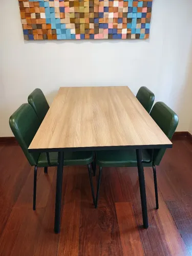Conjunto Sala de Jantar Mesa 135x80 Orbit Preto/Verde Musgo