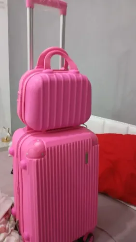 Mala de viagem 10kg rosa nunca usada