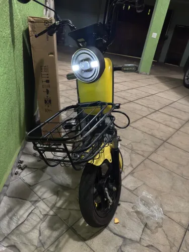 Scooter elétrica