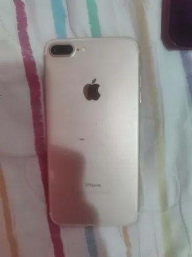 Vendo iPhone 7plus funcionando tudo