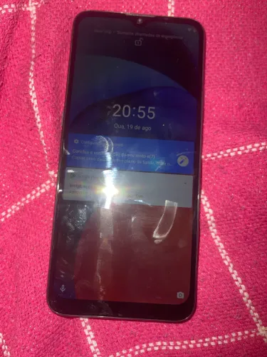 Celular moto E7 semi novo na caixa