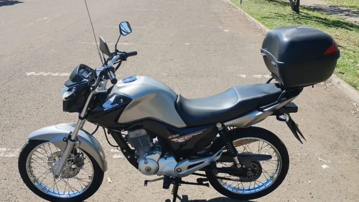 Honda/ CG 150 FAN ESDI 2015 Prata!!!