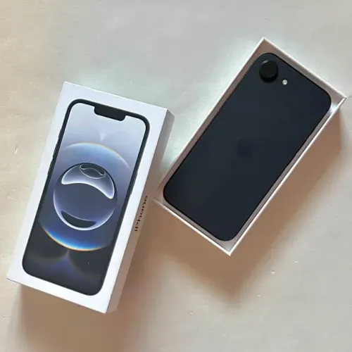 iPhone 16e 128GB (Impecável)