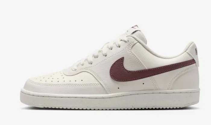 Tênis Nike Court Vision Low Branco com Mostarda