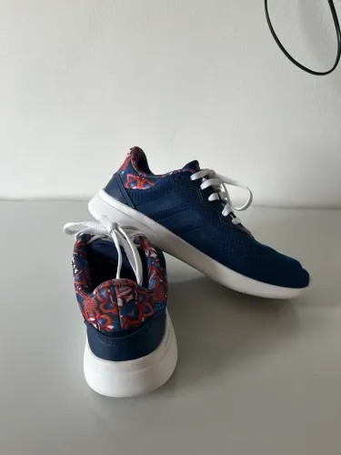 Tênis adidas feminino
