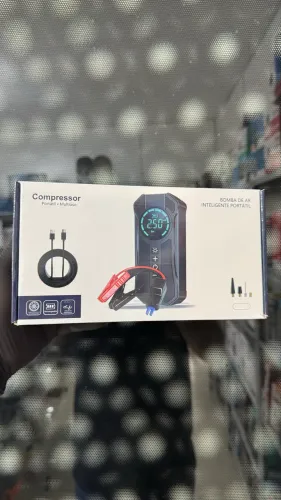 Compressor portátil e auxiliar de partida carro e moto