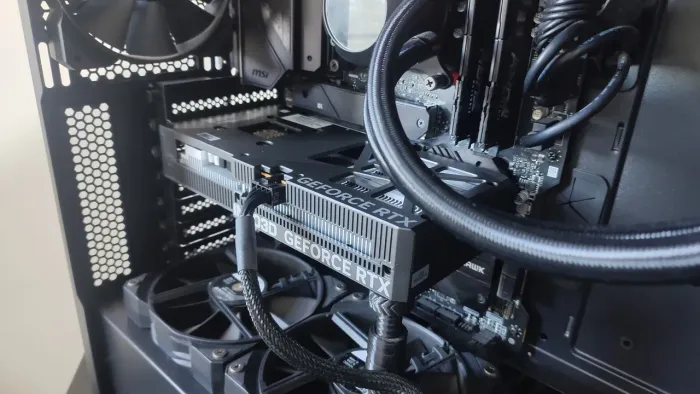 RTX 5050 8GB - Impecável - Oportunidade Única Aproveite!!!!