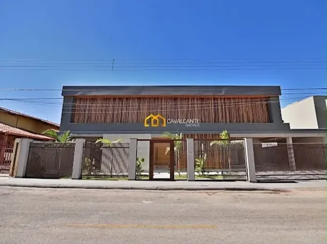 Casa Nova com 5 suítes, 2700m2 de terreno RARIDADE