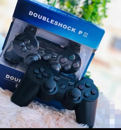 Controle de PS3 novo 