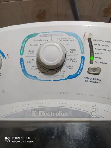 Técnico de máquina de lavar roupa