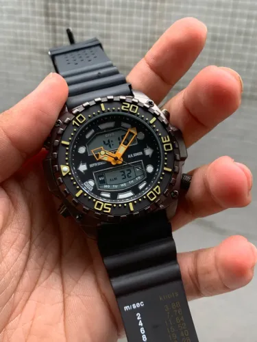 Relógio Citizen promaster titanium