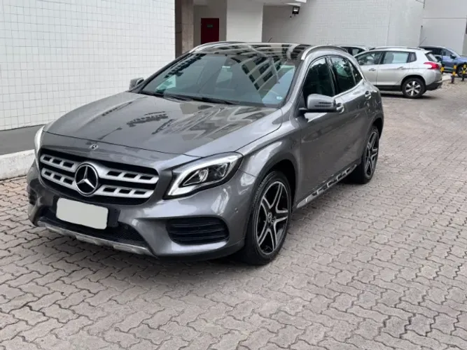Mercedes-Benz GLA 250 Sport 2.0 TB 16V 4X2 211cv Aut. 2019