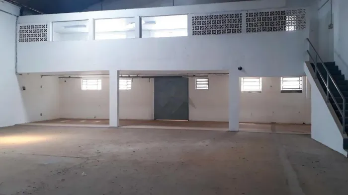 Galpão à venda em Campinas, Jardim do Lago, com 308 m²