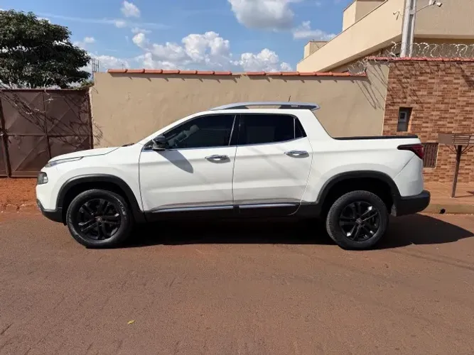 Fiat Toro Volcano 2.4 16V Flex Aut. 2019