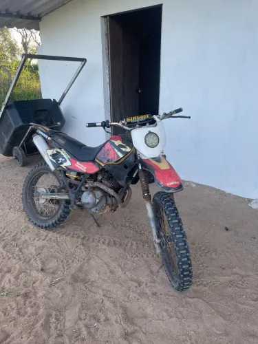 Xt 225 moto de trilha boa conservada