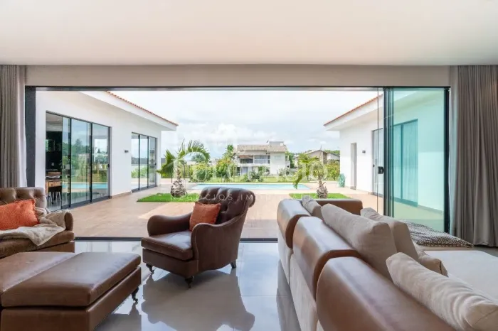 Condomínio Terras de Canaã| Casa Térrea | 3 Suítes| Energia Solar | Piscina Aquecida | Áre