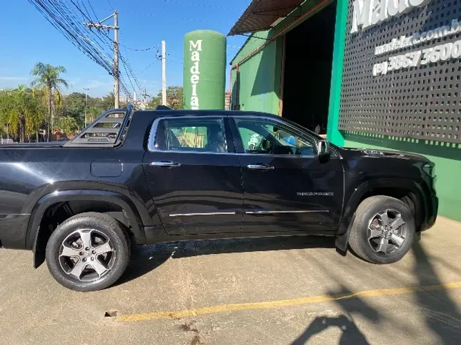 Ram Rampage Laramie 2.0 TB CD 4X4 Die. Aut. 2024