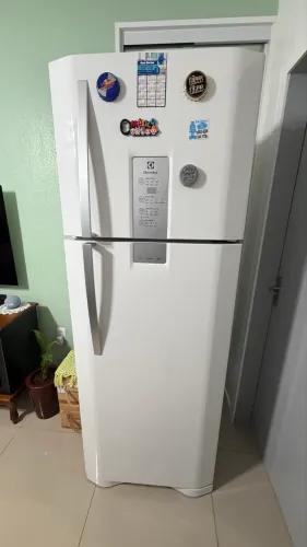 Geladeira Duplex Electrolux 450L