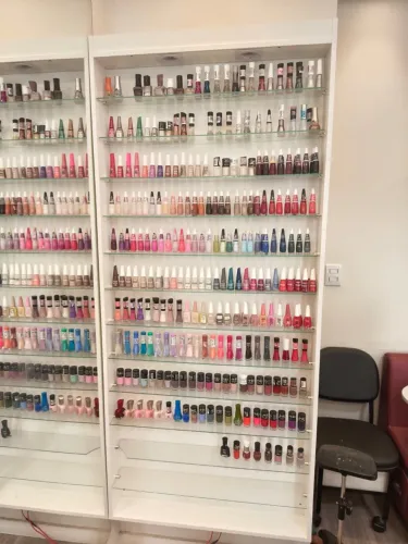 Expositor de esmaltes