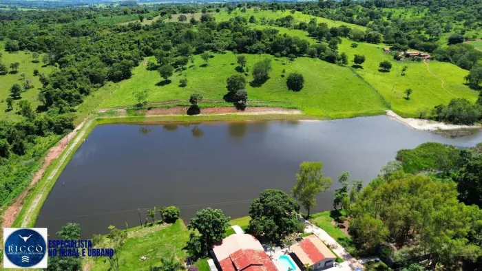 Chácara à Venda em São Francisco de Goiás 4,85 Alqueires