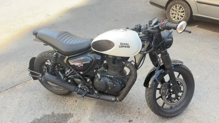 Hunter 350 personalizada