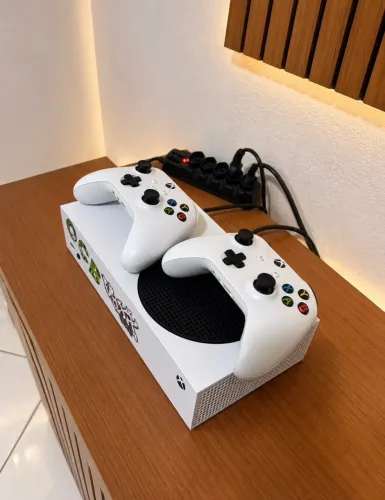 VÍDEO GAME XBOX SERIES S