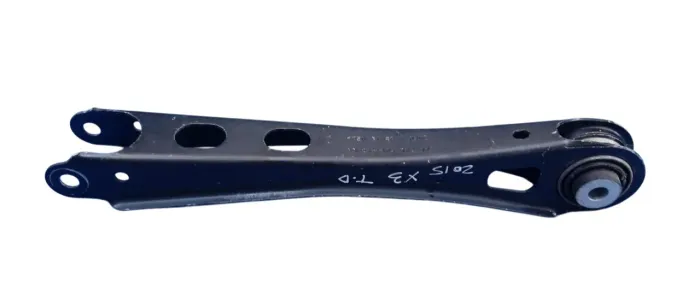 Braço Oscilante Suspensão Traseira Direita Bmw X3 2013 - 2018 / 3330678697802us