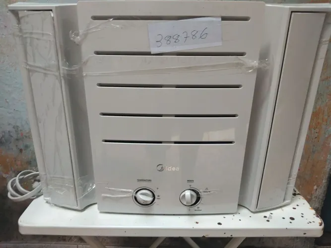 Ar Cond 10000btu Midea QCL108BB 127V