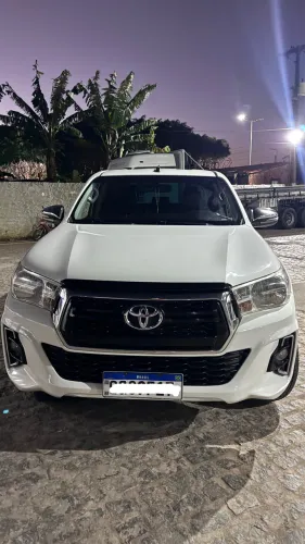 Toyota Hilux CD SRV 4X4 2.8 TDI Diesel Aut. 2020