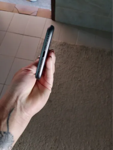 iPhone 11 perfeito estado 