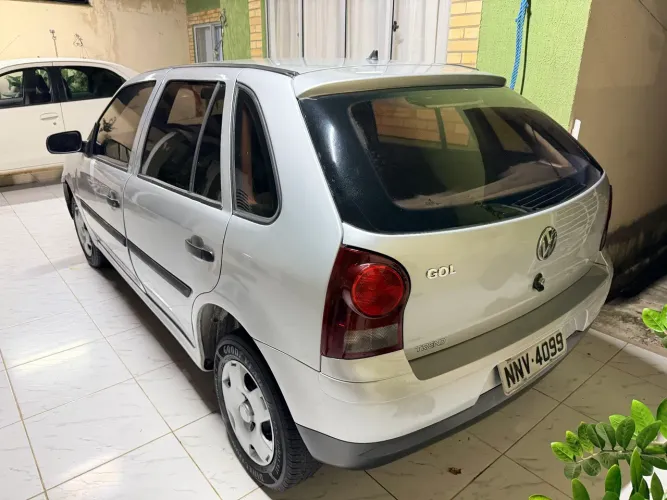 Volkswagen Gol (novo) 1.0 MI Total Flex 8V 4P 2011