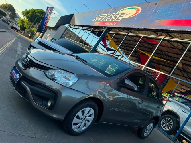 Toyota Etios X 1.3 Flex 16V 5P Mec. 2018
