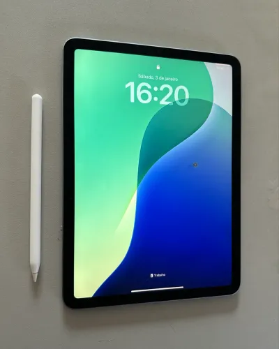 iPad Air 4ª geração + Apple Pencil + Teclado dobravel com touchpad