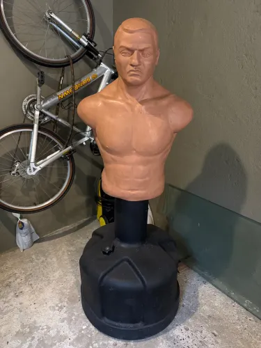 Boneco Bob simulador de treino