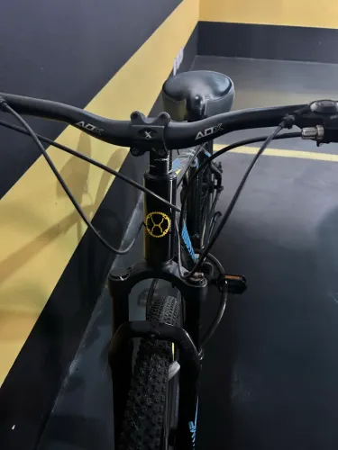 Mountain Bike Houston Kamp Aro 29