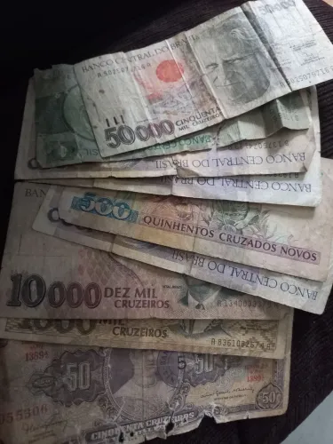 10 cedulas e 3 moedas colecionaveis preço a negociaar