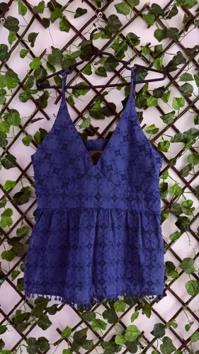 Blusa feminina azul marinho