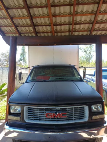 GMC 6150 3/4 BAU MWM 6cil. Único Dono