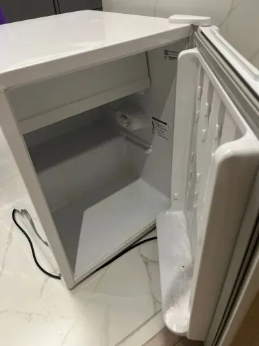 Vendo frigobar 70l funcionando perfeitamente