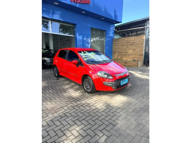 Fiat Punto Sporting 1.8 Flex 8v/16v 5P 2013
