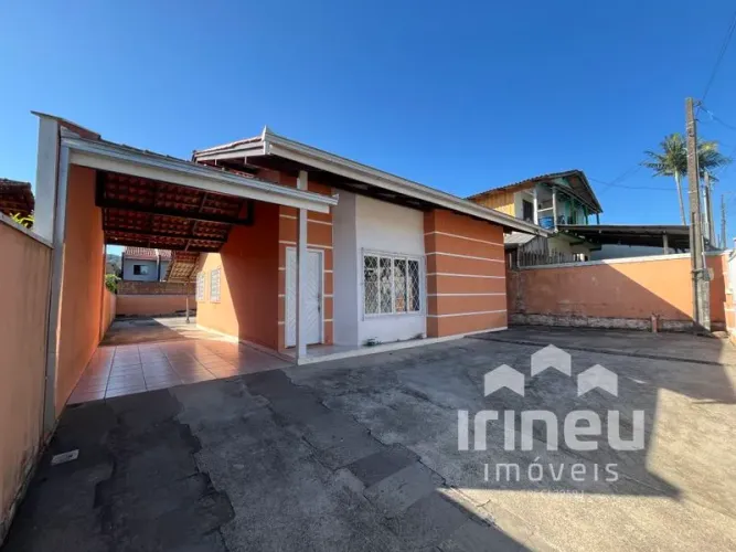 Casa perfeita para vida em família, venha conhecer!