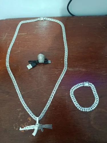 CORRENTE ELO DUPLO 8MM 80CM + PINGENTE AK47 + PULSEIRA ELO DUPLO 10MM 