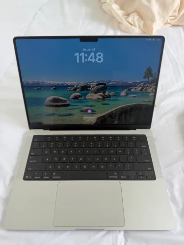 Novo MacBook Pro 14? M5 16gb ram 1tb Ssd