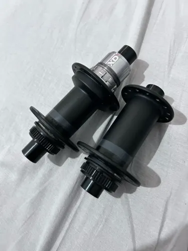 Cubo Sentec + Disco Shimano
