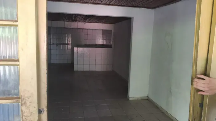 Casa à Venda no Setor Novo Horizonte, Goiânia 300m² de Potencial