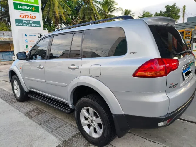 Mitsubishi Pajero Dakar 3.2 4X4 T.i. Dies. 5P Aut. 2012