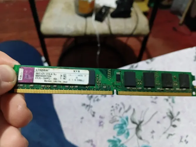 Memoria ram 2GB DDR2 Kingston
