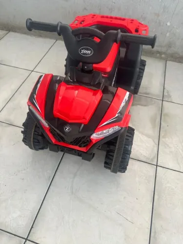 Mini quadriciclo elétrico infantil idade até 7 anos